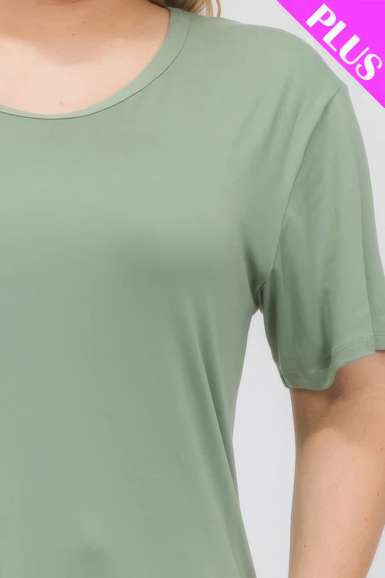 Plus Size Basic Short Sleeve T-shirt