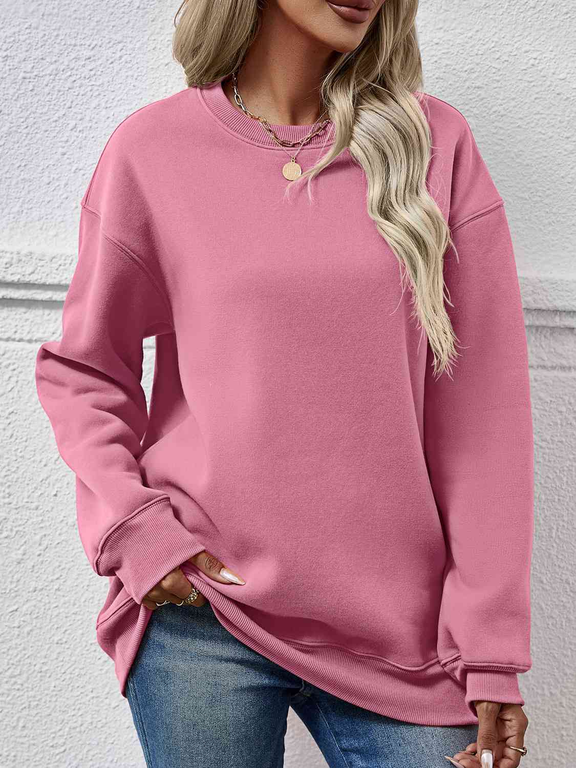 Round Neck Long Sleeve Sweatshirt