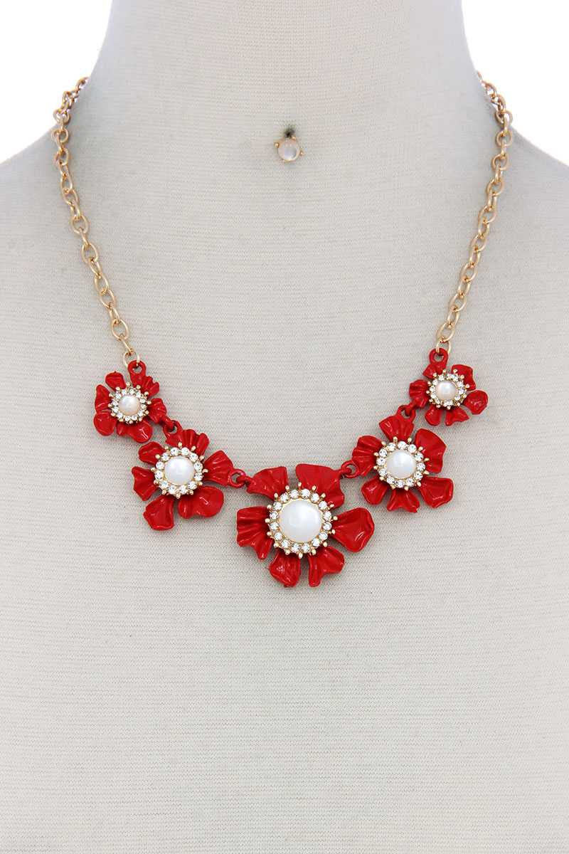 Floral Pearl Bead Necklace