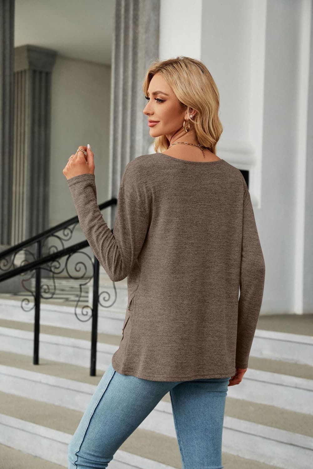 Round Neck Long Sleeve T-Shirt